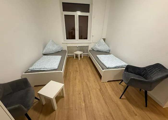 2 Kueche Bad Tv Garten Wlan Apartment